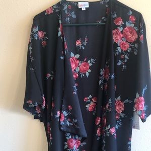 Brand new with tags LuLaRoe Shirley Kimono